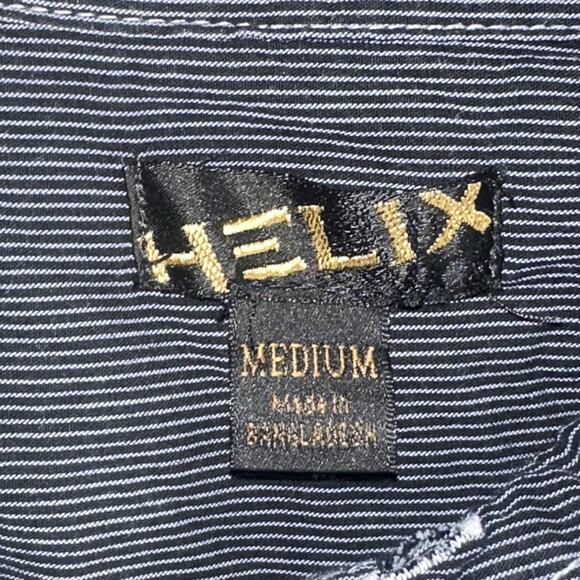 Helix Men’s Medium Short-Sleeve Button-Up Shirt Bundle (2) – Pinstripe & Plaid - Picture 14 of 15